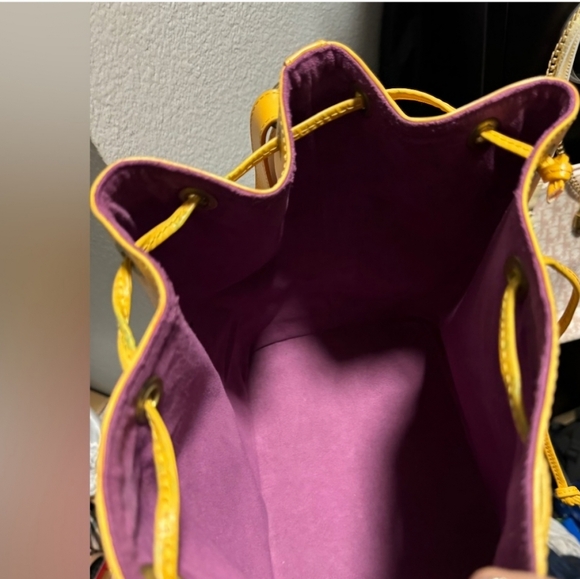 LOUIS Vuitton  bucket bag - Picture 6 of 9